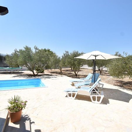 Villa Bubica- Cozy Holiday Home In Rural Area With Pool Stankovci  エクステリア 写真