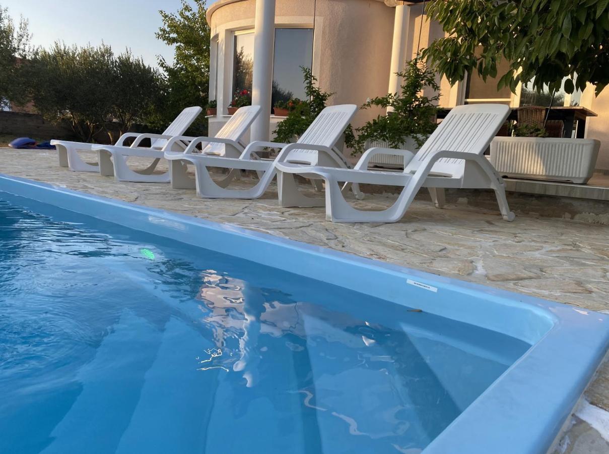 Villa Bubica- Cozy Holiday Home In Rural Area With Pool Stankovci  エクステリア 写真