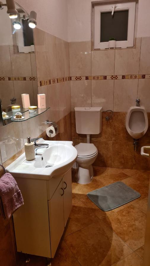Villa Bubica- Cozy Holiday Home In Rural Area With Pool Stankovci  エクステリア 写真