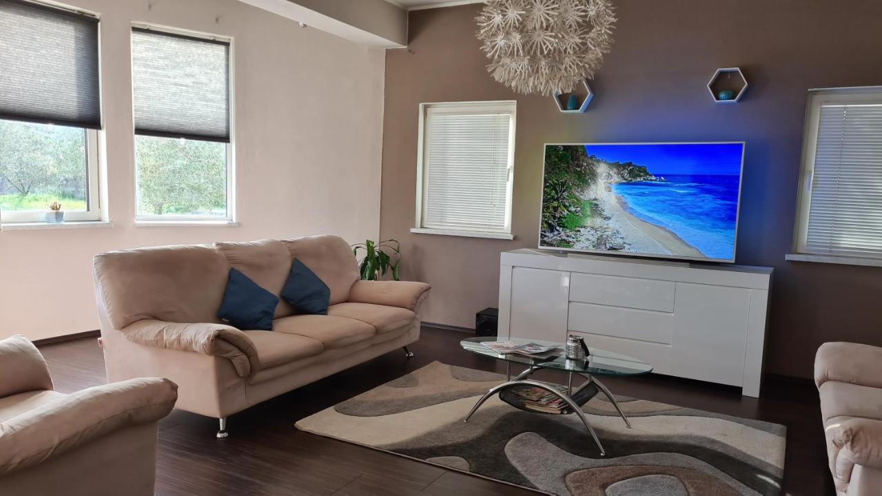 Villa Bubica- Cozy Holiday Home In Rural Area With Pool Stankovci  エクステリア 写真