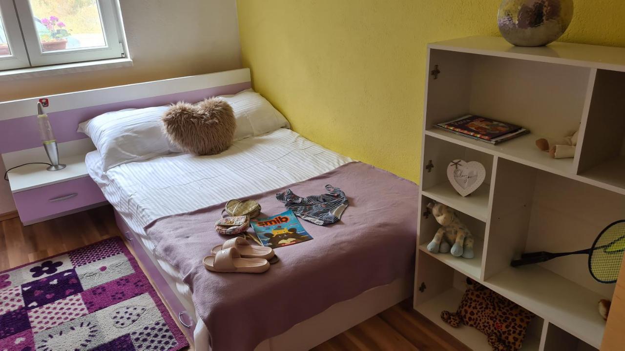 Villa Bubica- Cozy Holiday Home In Rural Area With Pool Stankovci  エクステリア 写真