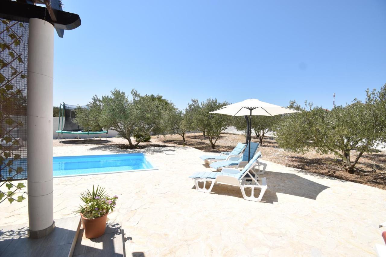 Villa Bubica- Cozy Holiday Home In Rural Area With Pool Stankovci  エクステリア 写真